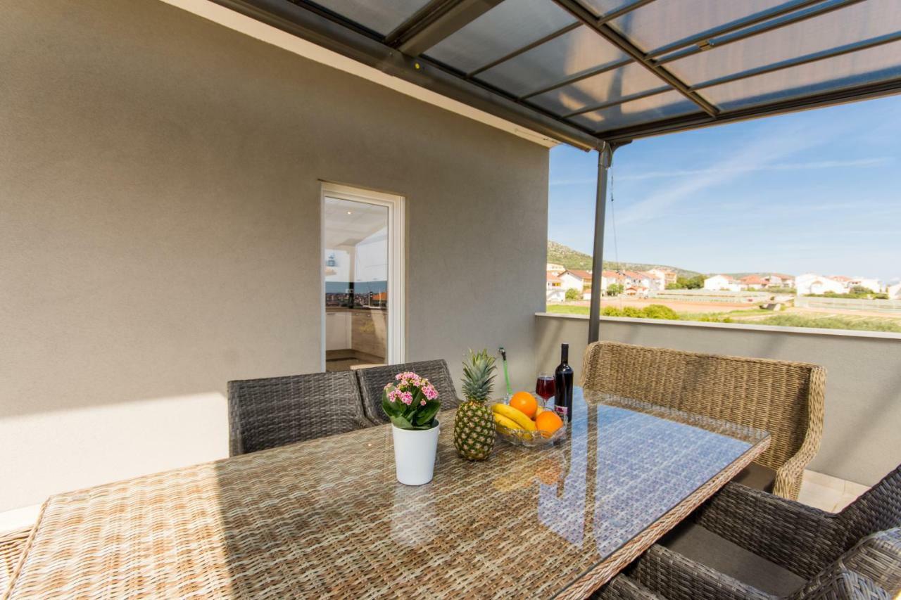 Villa Initium,Heated Pool All Season Trogir Luaran gambar